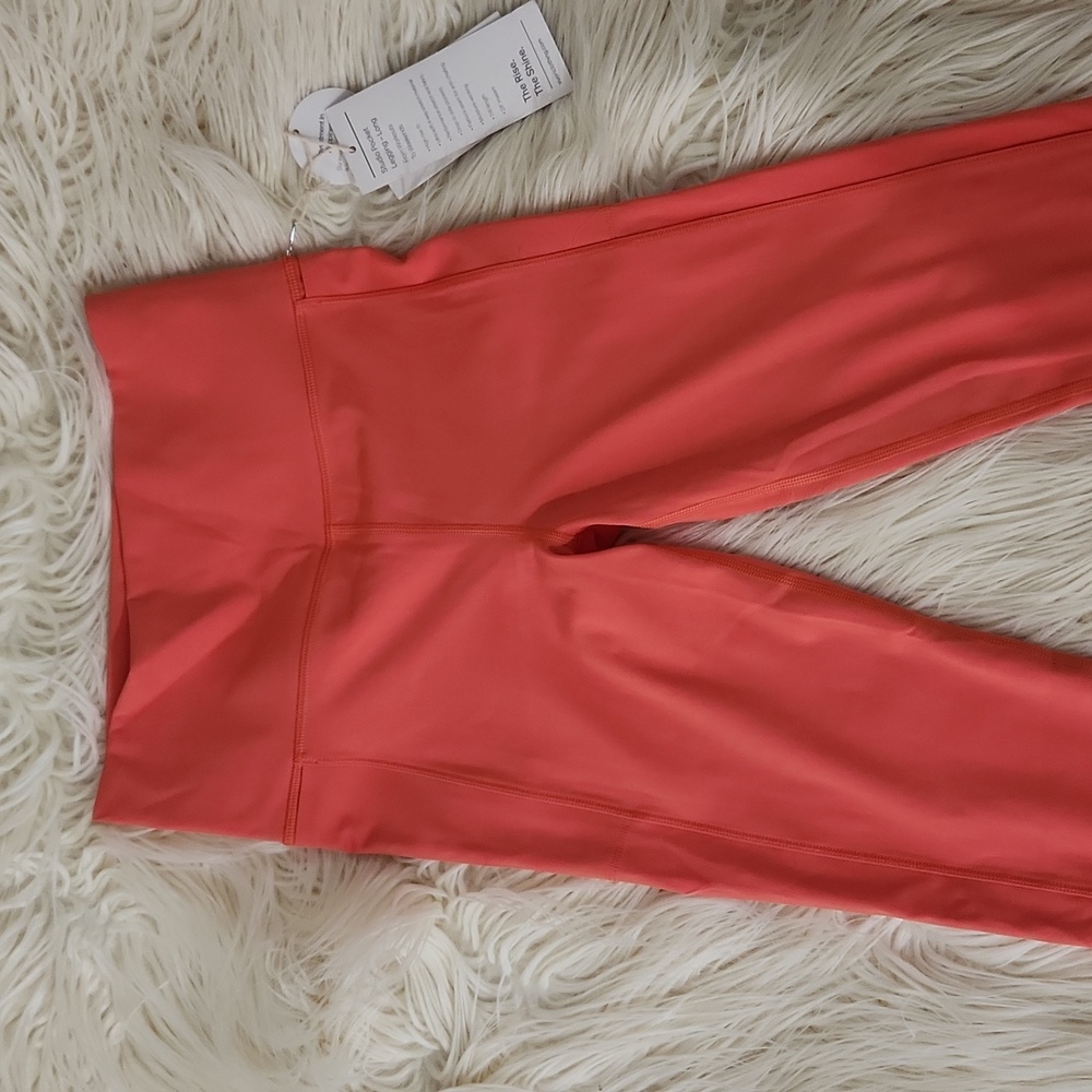 Vuori Coral High-Rise Leggings - Picture 6 of 13